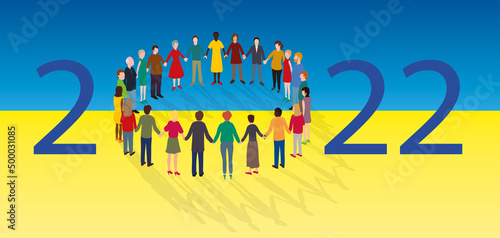 Concept de solidarité et de la fraternité contre la guerre entre la Russie et l’Ukraine, avec le symbole de personnes se donnant la main pour la paix.
