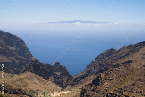 Obraz na płótnie Cliffs of Masca and La Gomera, Tenerife, Canary Islands w salonie