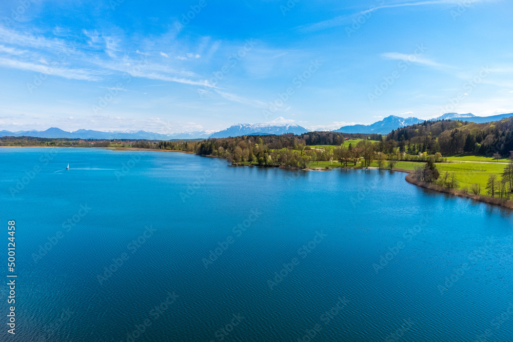 Waginger See, Bayern, Deutschland, im Frühling Waginger See, Bayern, Deutschland, im Frühling