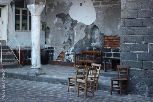 Fototapeta Naklejka Na Ścianę i Meble -  empty street cafe