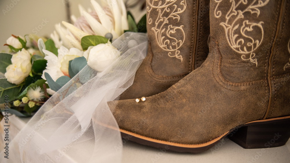 Obraz premium bridal shoes and bouquet