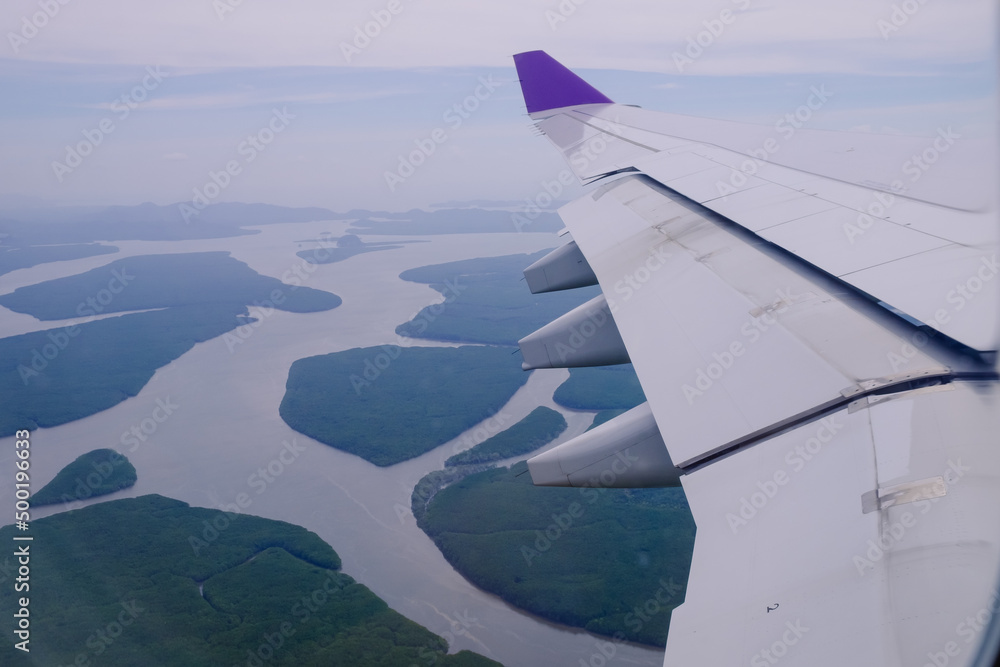 Fototapeta premium airplane in the sky