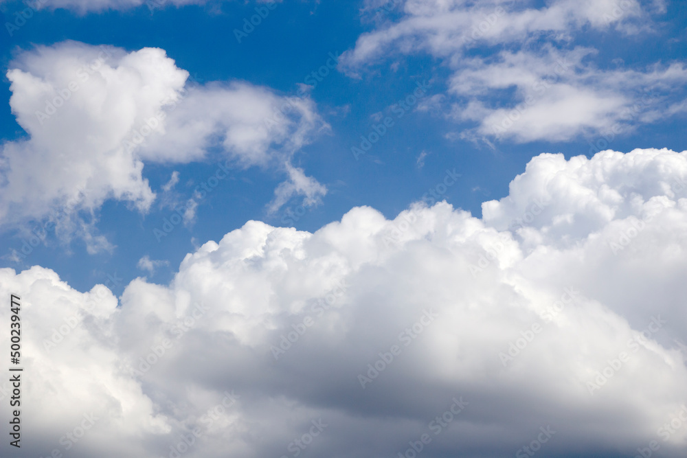 Fototapeta premium beautiful blue sky and white clouds