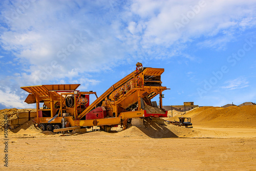 Техника. Мосты, Станция орбита, силосы