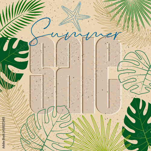Affiche publicitaire pour les soldes d’été, aux couleurs douces et coordonnées, décorée de feuilles tropicales (philodendrons et palmes), sur un fond de plage.