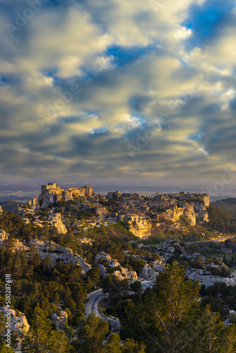 Medieval castle and village  Les Baux-de-Provence  Alpilles mountains  Provence  France