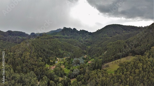 Vista aérea de la cordillera de los andes  central