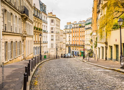 Obraz A street on Montmartre in Paris