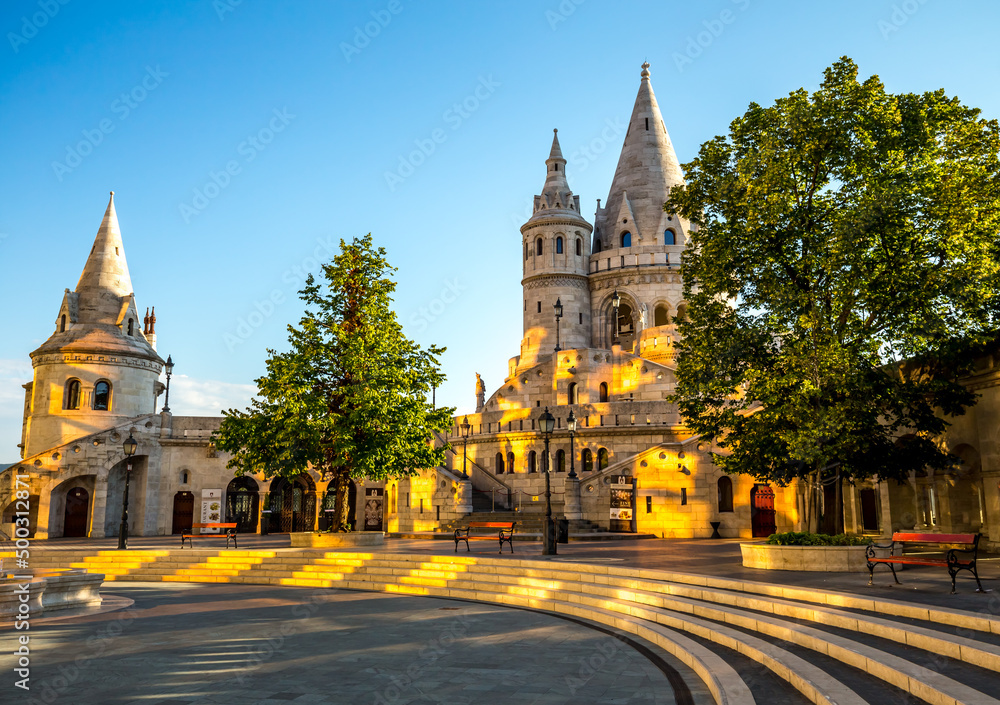 Fototapeta premium Fisherman's Bastion in Budapest, Hungary