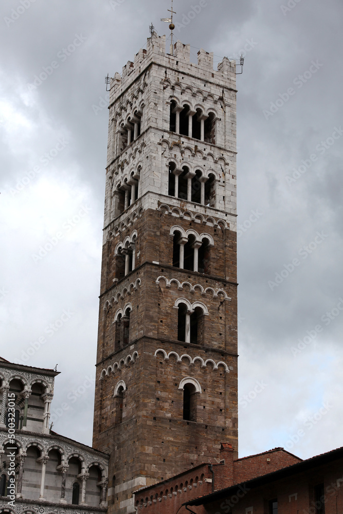  Lucca - the tower of St Martin's Cathedral