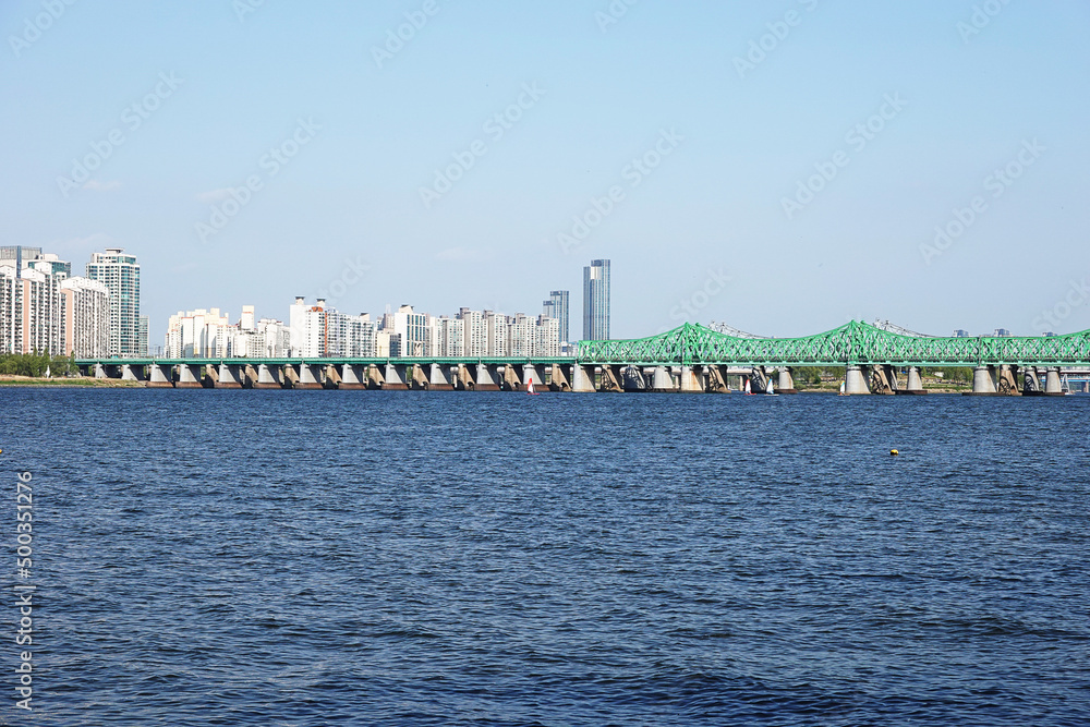 Iron bridge on the Han River in Seoul, seoul scenery,