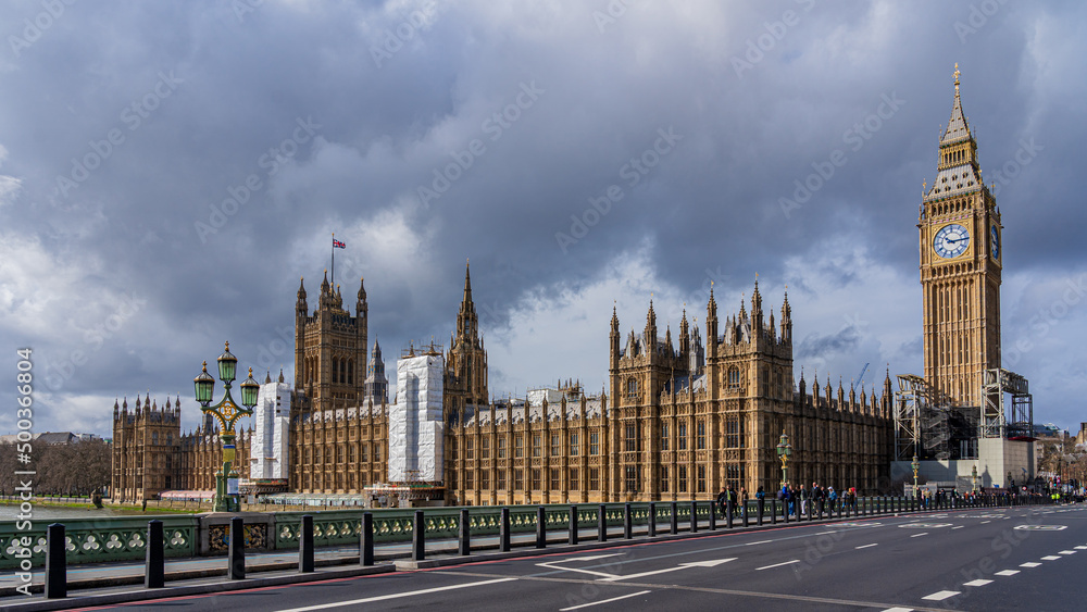Fototapeta premium A view from the bridge. Parliament building and Big Ben in London.