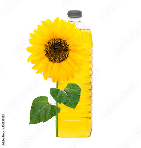 Speiseölflasche isoliert vor weissem Hintergrund