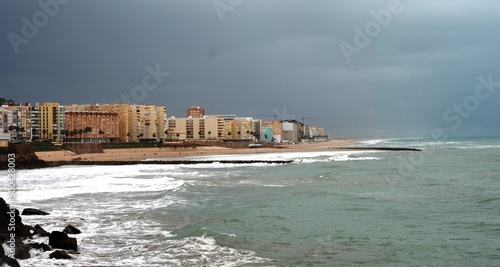 tormenta ciudad cadiz playa caleta