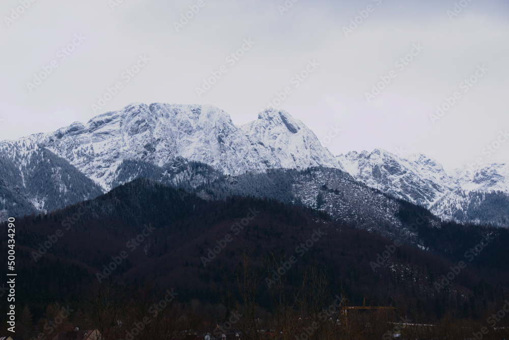 Obraz na płótnie Tatry, widok na krajobraz gór w tatrzańskim parku narodowym.. w salonie