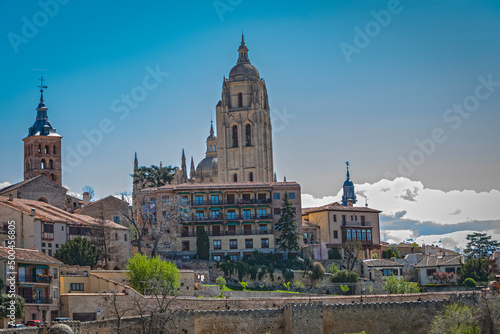 Vista de la ciudad de Segovia (Catedral y murallas)