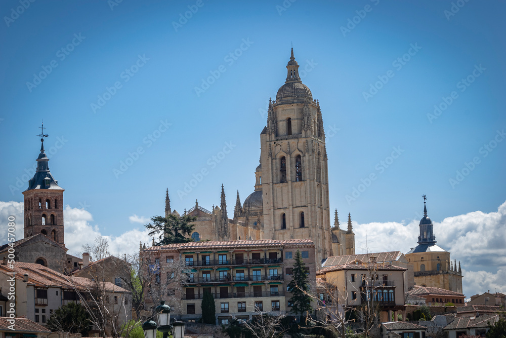 Vista de la ciudad de Segovia (Catedral y murallas)