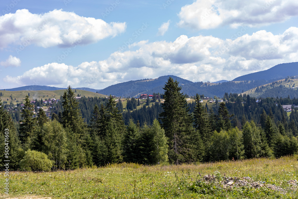 Fototapeta premium Panorama of mountains in the Ukrainian Carpathians on a summer day.