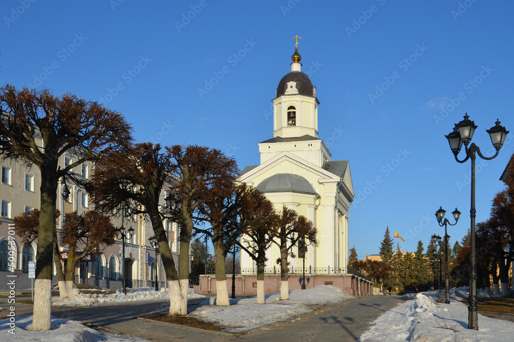 Cheboksary city. The road to the Church of the Nativity of Christ