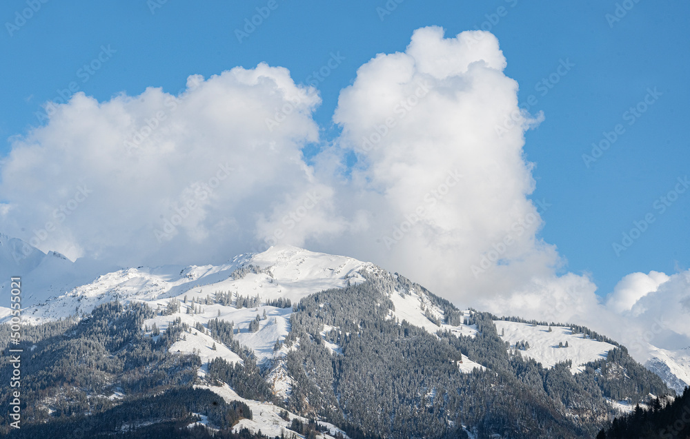 Winterliche Berglandschaft im Kanton Nidwalden, Schweiz