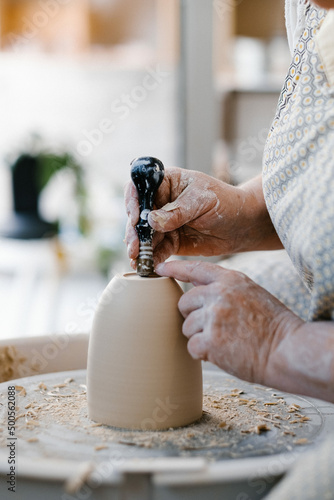 reportage en atelier de poterie et céramique