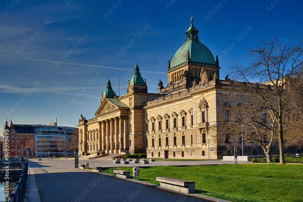 Simsonplatz mit Bundesverwaltungsgericht, Gericht, in Leipzig, Sachsen	
