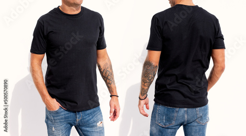 Obraz na płótnie Model wearing black men's t-shirt, mockup for your own design