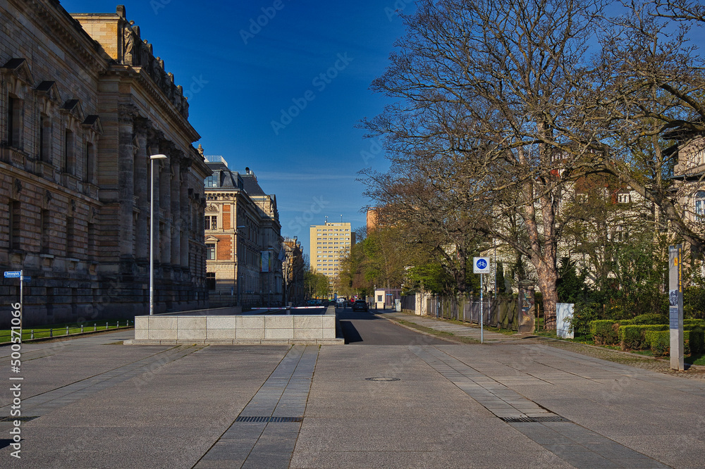 Fahrradstraße am Bundesverwaltungsgericht, Schild, Gericht, Leipzig in Sachsen