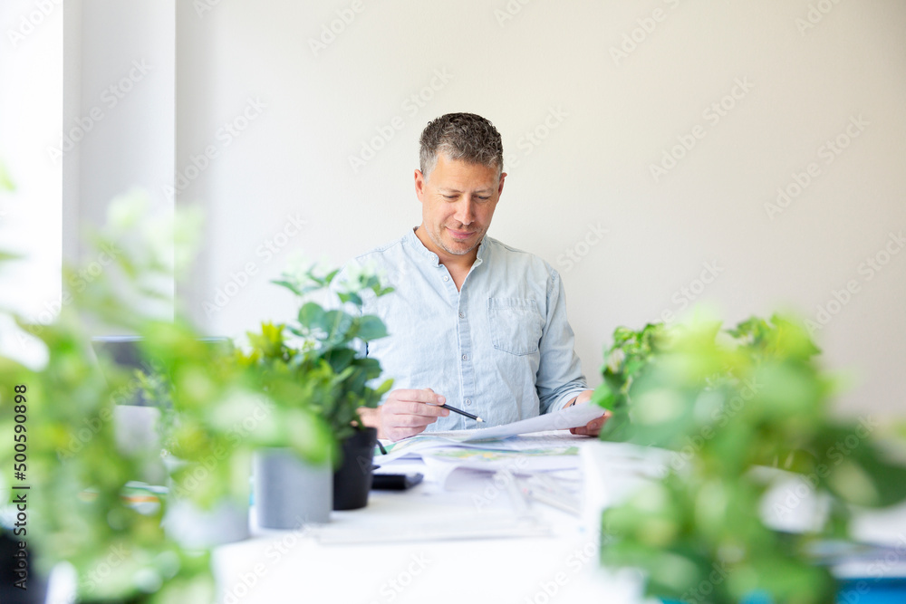 Working on sustainable green projects for a better future Working on sustainable green projects for a better future