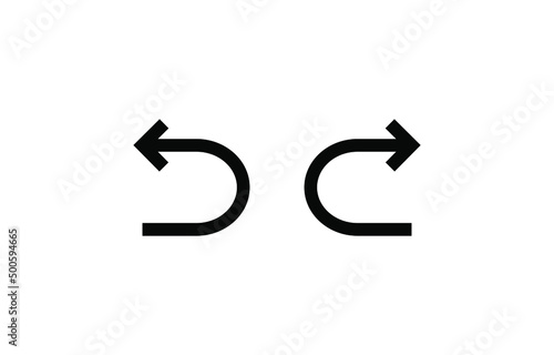Clockwise redo and undo symbols. Undo and redo icons vector