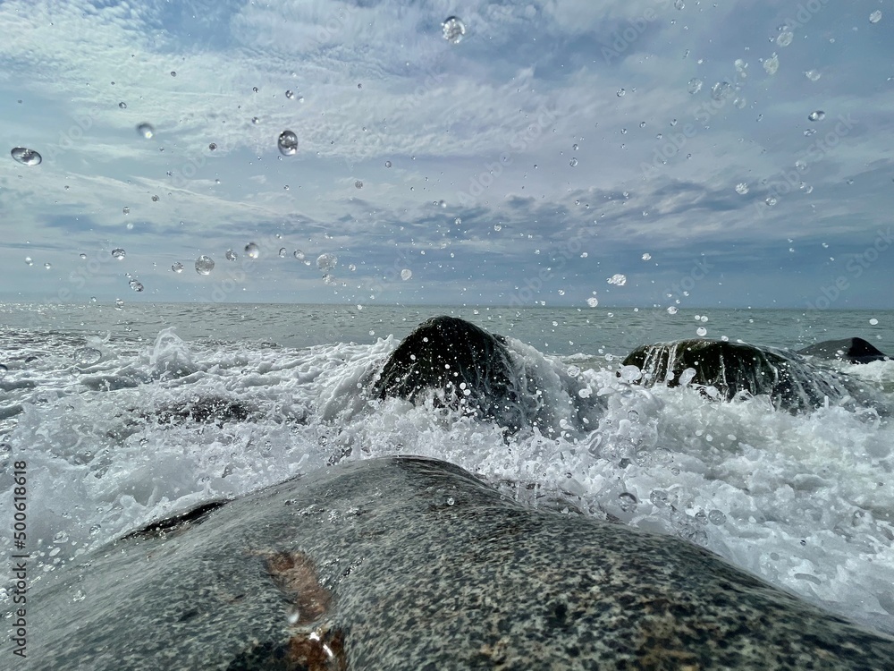 Fototapeta premium waves on the sea