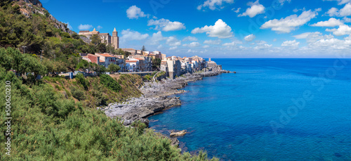 Fototapeta Naklejka Na Ścianę i Meble -  Coast of Cefalu in Sicily, Italy