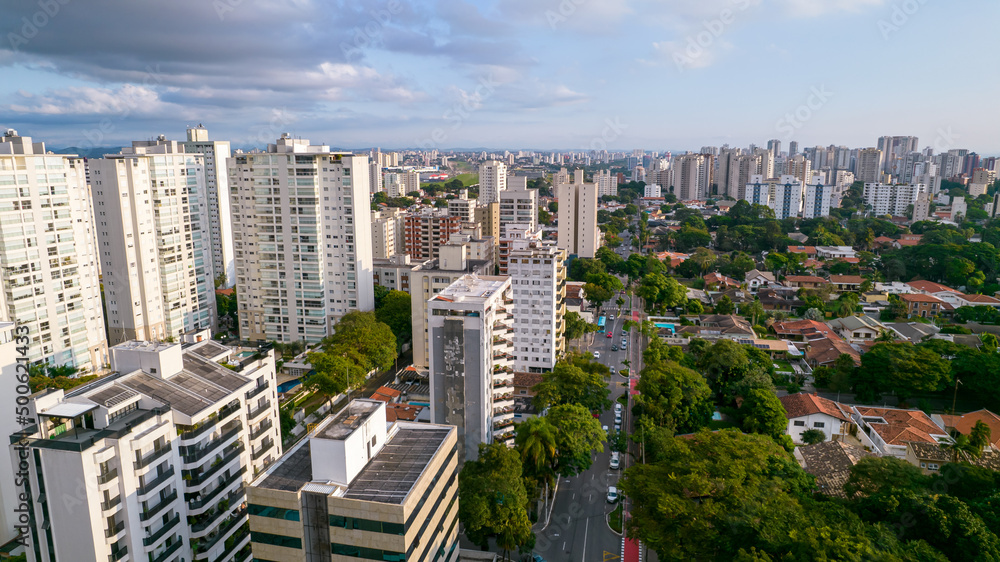 Obraz premium Aerial view of Sao Jose dos Campos, Sao Paulo, Brazil. skyscrapers in the background