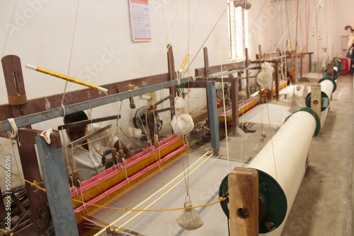 Fotografija Weaving or Handloom Industry in India
