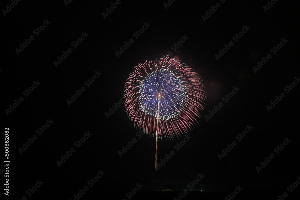 日本の山と花火