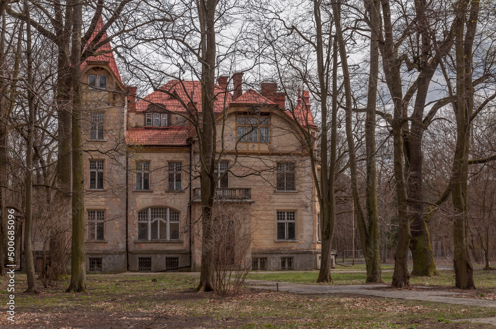 Urban exploration in an old abandoned hospital in a historic mansion in Poland - Urbex