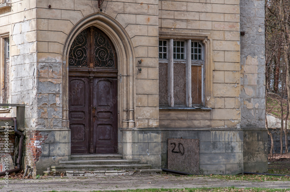 Urban exploration in an old abandoned hospital in a historic mansion in Poland - Urbex