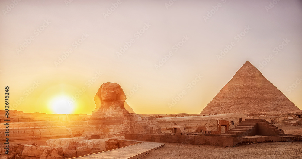 Sphinx and pyramids Giza, Egypt sunset sky Main tourist view Stock ...