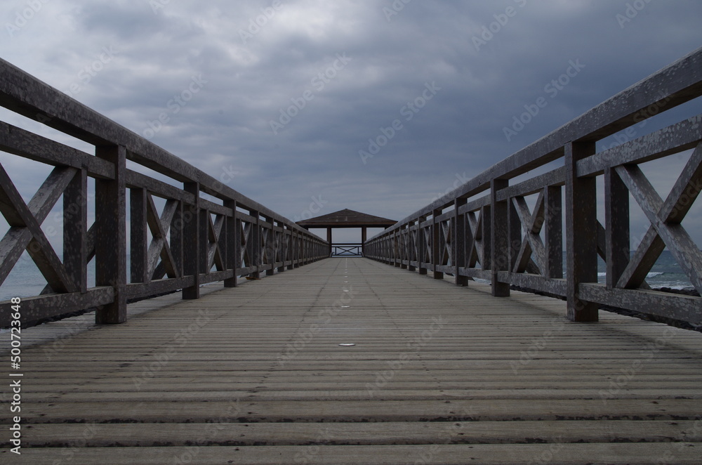 SAO TOME pont de promenade sur mer