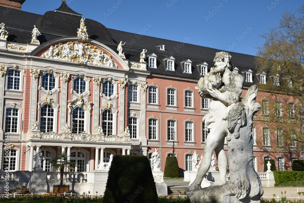 Fototapeta premium Palais du Prince-Electeur à Trèves. Allemagne