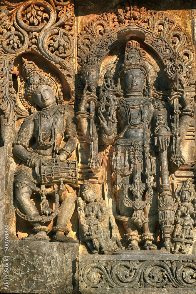 21 December 2021, Halebidu, Karnataka, India, Hoysaleswara Temple sculpture work, 12th-century Hindu temple dedicated to Shiva, It is the largest monument in Halebidu, the former Hoysala capital. 21 December 2021, Halebidu, Karnataka, India, Hoysaleswara Temple sculpture work, 12th-century Hindu temple dedicated to Shiva, It is the largest monument in Halebidu, the former Hoysala capital.