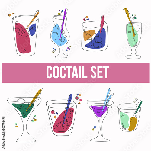 Abstract symbol for cafe or bar. Lineart design alcohol coctail. Different glass of drink. Illusrtation alcohol coctail set