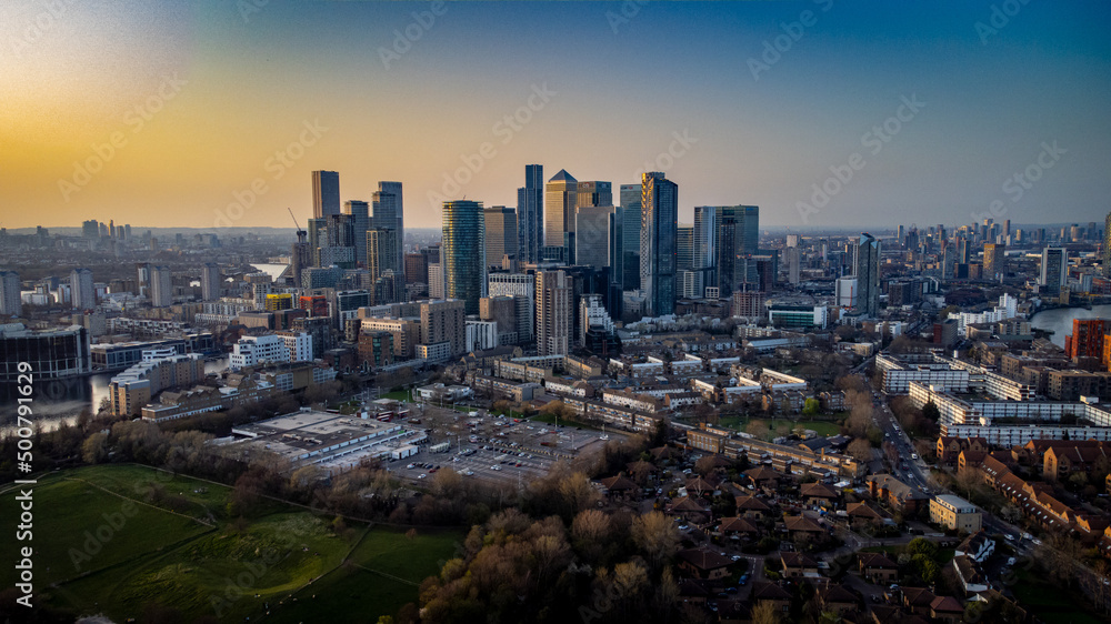 Fototapeta premium Canary Wharf London sunset aerial view