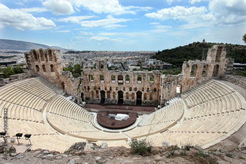 Fotografie Odeon of Herodes Atticus Theater in Acropolis, Athens, Greece
