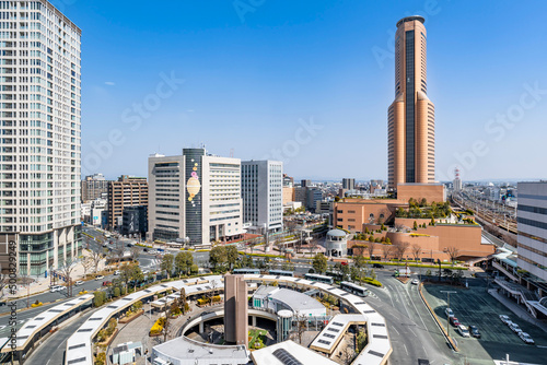 静岡県浜松市のJR浜松駅北口の市街地風景