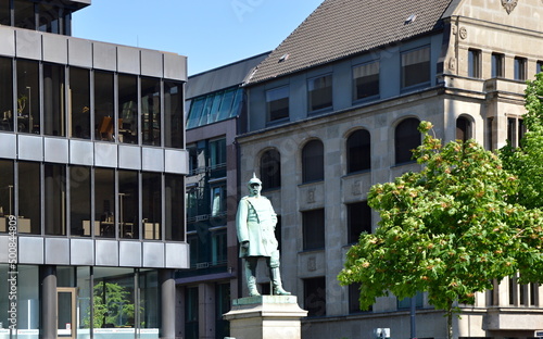 Statue in der Altstadt von Düsseldorf, Nordrhein - Westfalen