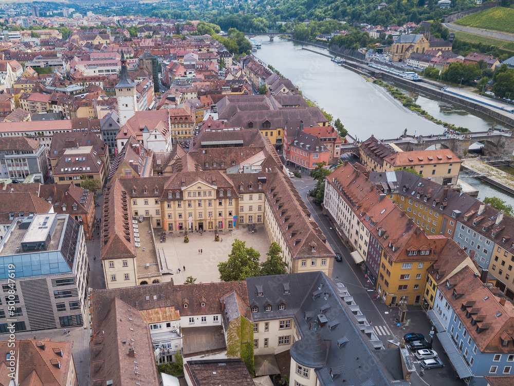 Fototapeta premium Blick zum Rathaus Würzburg