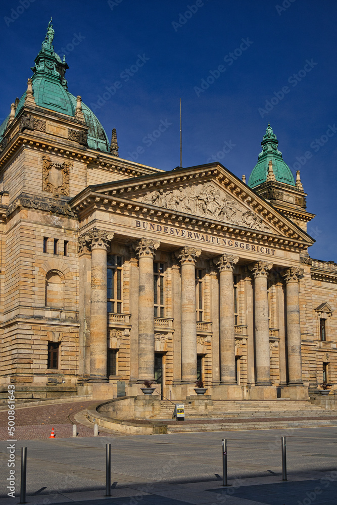 Portal Bundesverwaltungsgericht am Simsonplatz Gericht, in Leipzig, Sachsen	