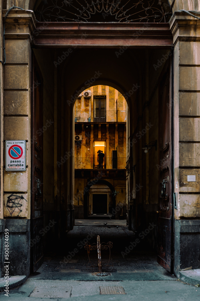 Fototapeta premium Interior of a courtyard in the historical center of Catania
