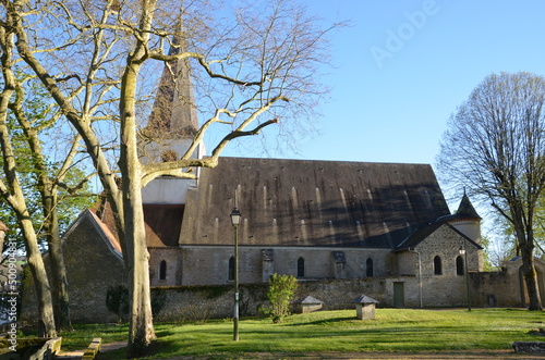 Église Saint-Urse à Montbard photo